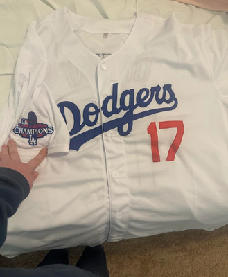 大谷翔平デザインのステッチ入り13ドルのジャージを冗談半分で買った結果（笑）