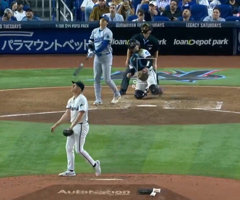 大谷翔平、48号2ランホームランで反撃開始！あと1本でドジャース本塁打最多記録49本に並ぶ！
