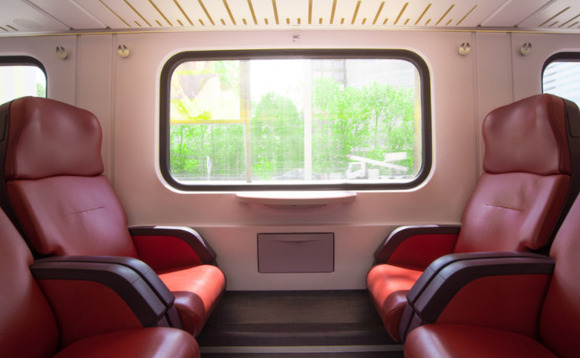 【Wow！！！】海外で日本の電車が絶賛されている謎