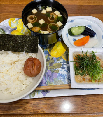 日本食が大好きなガイジンさん「ママが毎朝つくってくれた日本風の朝食がコレさ」
