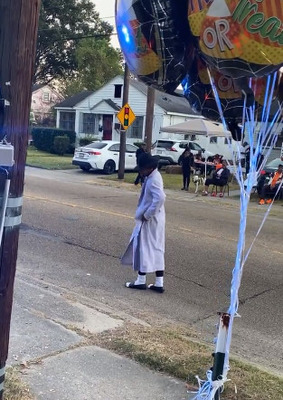 【生存説】マイケルジャクソン、ハロウィンに降臨しダンスを披露