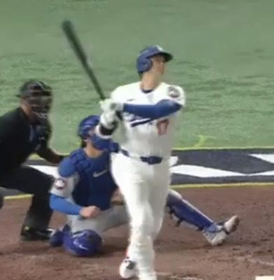 海外「大谷翔平の第1号ホームランへのファンの反応はリトマス試験紙のようだ」