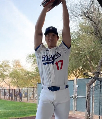 大谷翔平がレジェンド野茂英雄を真似するとこうなる