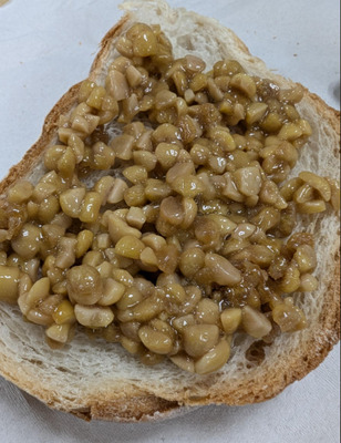 外国人「間違って、ひきわり納豆を買っちゃったよ・・・」