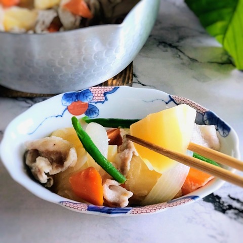 時短＆手間いらず　だし塩麹肉じゃが　作り方 : manaの発酵ごはんいただきます