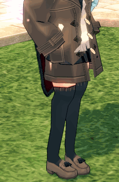足元に光