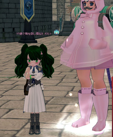 たくましい肩と二の腕