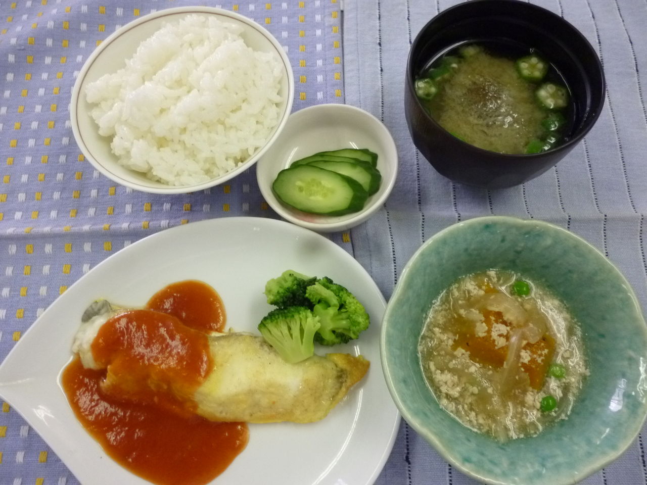 カラスカレイのピカタ おうよう園の献立紹介