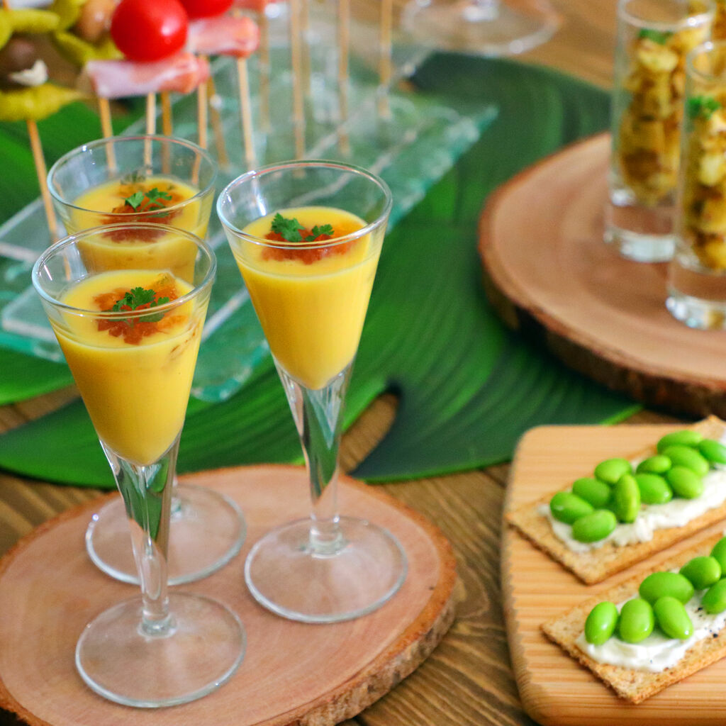 冷たいコーンスープとポン酢ジュレ Menu Del Dia 冷たいコーンスープとポン酢ジュレ Menu Del Dia