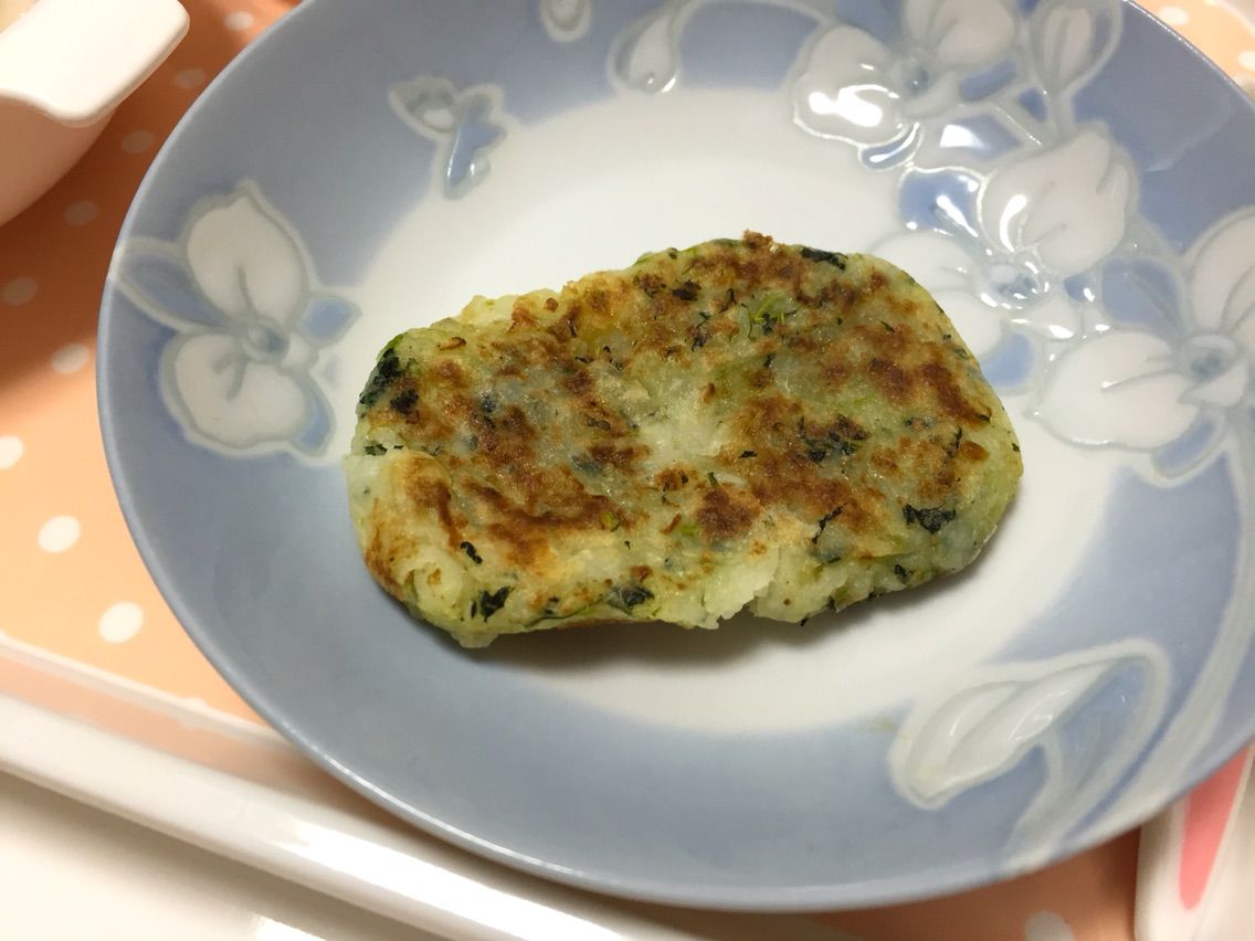 離乳食後期 しらすと白菜の和風だしうどん 9ヶ月 目指せ 毎日スマイル育児 離乳食後期 しらすと白菜の和風だしうどん 9ヶ月 目指せ 毎日スマイル育児