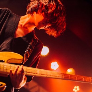 春川三咲（アーティスト）