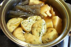 たけのことがんもとこんにゃくの煮物