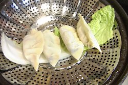 黒砂糖の水餃子