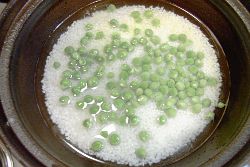 グリーンピースごはん