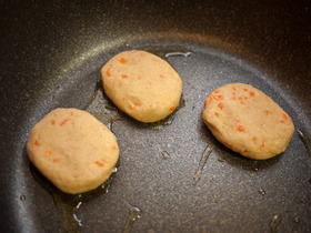 豆バーグ(焼く
