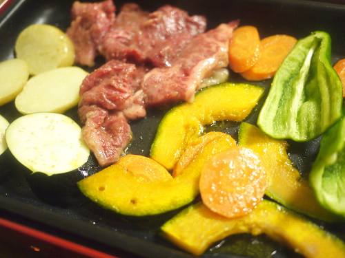 肉も野菜も焼く