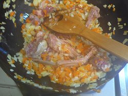 肉炒める
