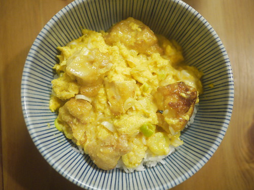 「深夜食堂」（安倍夜郎）の唐揚げ親子丼