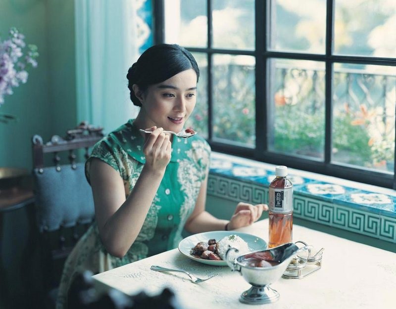 サントリー烏龍茶CMで阿佐ヶ谷姉妹に范冰冰が憑依 : 東京倶樂部☆CLUB