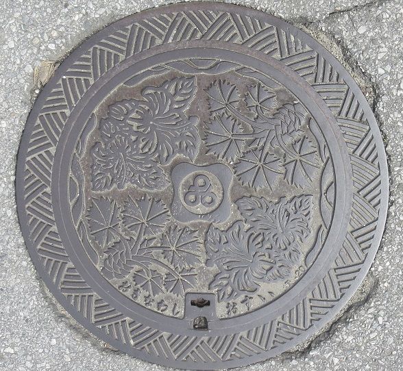 沖縄市のマンホールの蓋 マンホールの蓋撮影日記