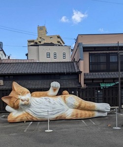 瀬戸市・招き猫