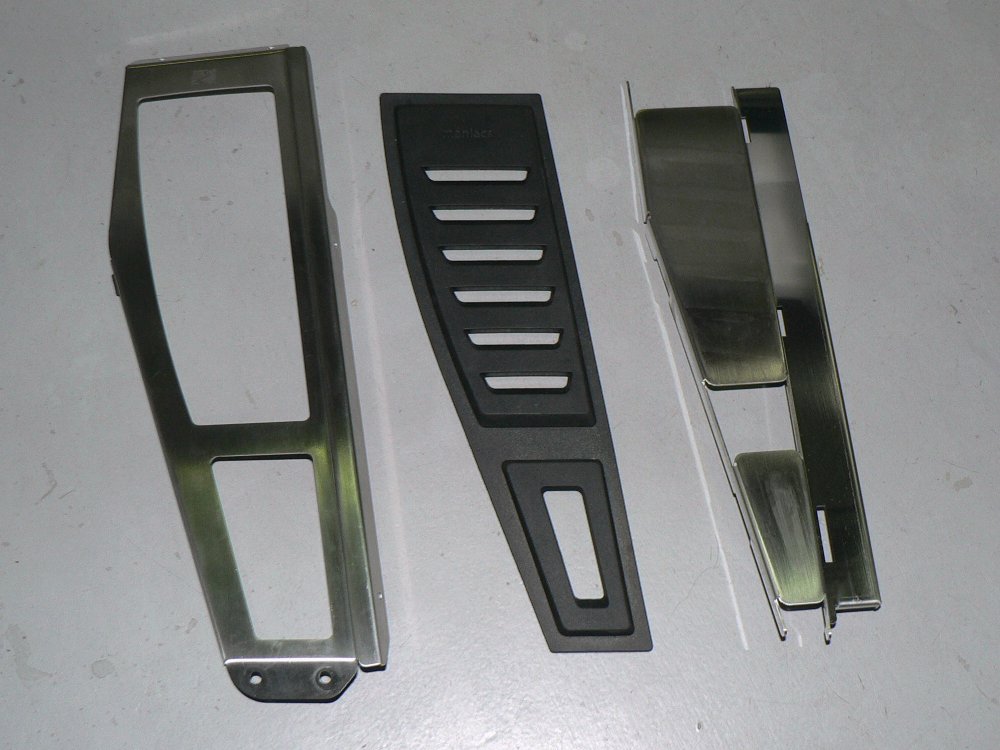 パーツ maniacs Left Side 4D-Foot Plate maniacs Left Side 4D-FootPlate for Touran(5T)/Tiguan(AD1/AX1