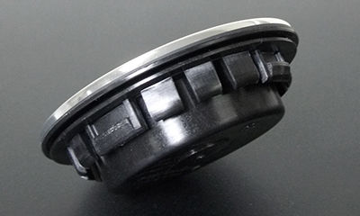 スタッフ日誌】VW Dynamic Hub Caps人気です！ : maniacs Blog