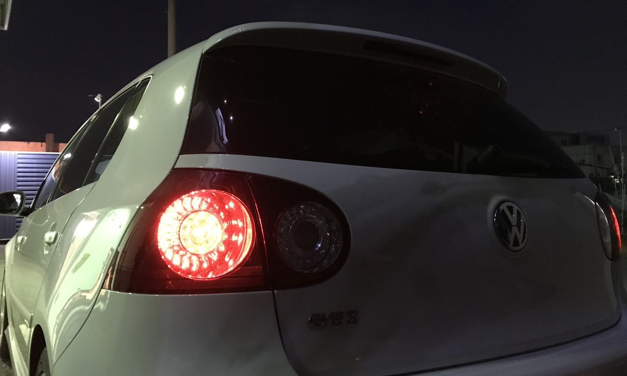 ゴルフ5 変え テールランプ LED テールライト valeo製 ゴルフ5 変え テールランプ LED テールライト valeo製