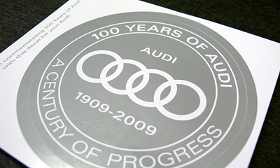 Audiビジュアルエンブレムと100thステッカー Maniacs Blog