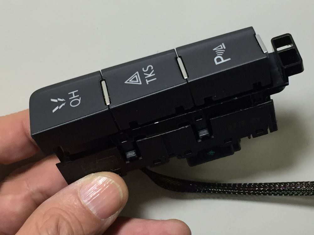 golf7 maniacs デコラティブスイッチ用モジュールセット maniacs Console Decorative Switch用クイックホーンモジュール