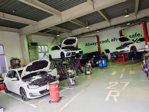 565134911_1936162417152322_554594872493474450_n