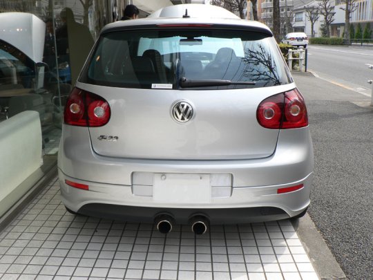 Golf5用テールレンズの交換方法 : maniacs Blog