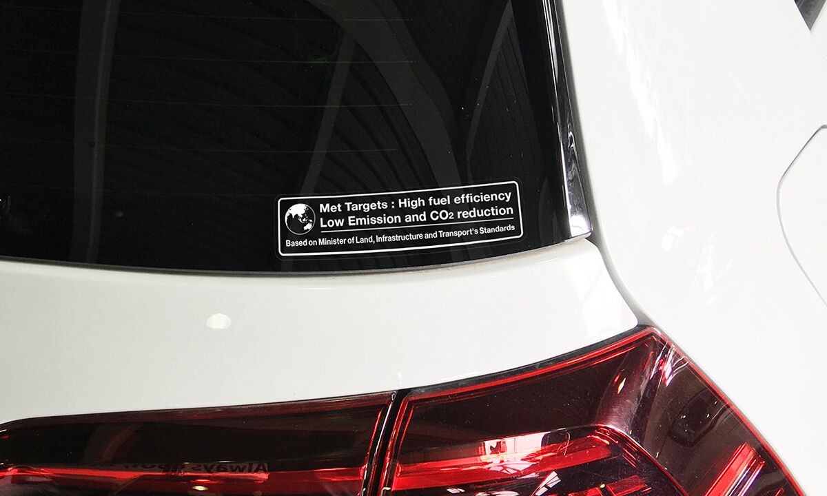 本日24 00スタートのプレゼントのステッカーを再度ご紹介 Maniacs Blog 本日24 00スタートのプレゼントのステッカーを再度ご紹介 Maniacs Blog