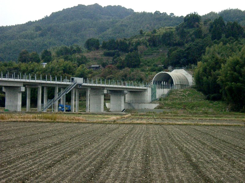 南富岡トンネル