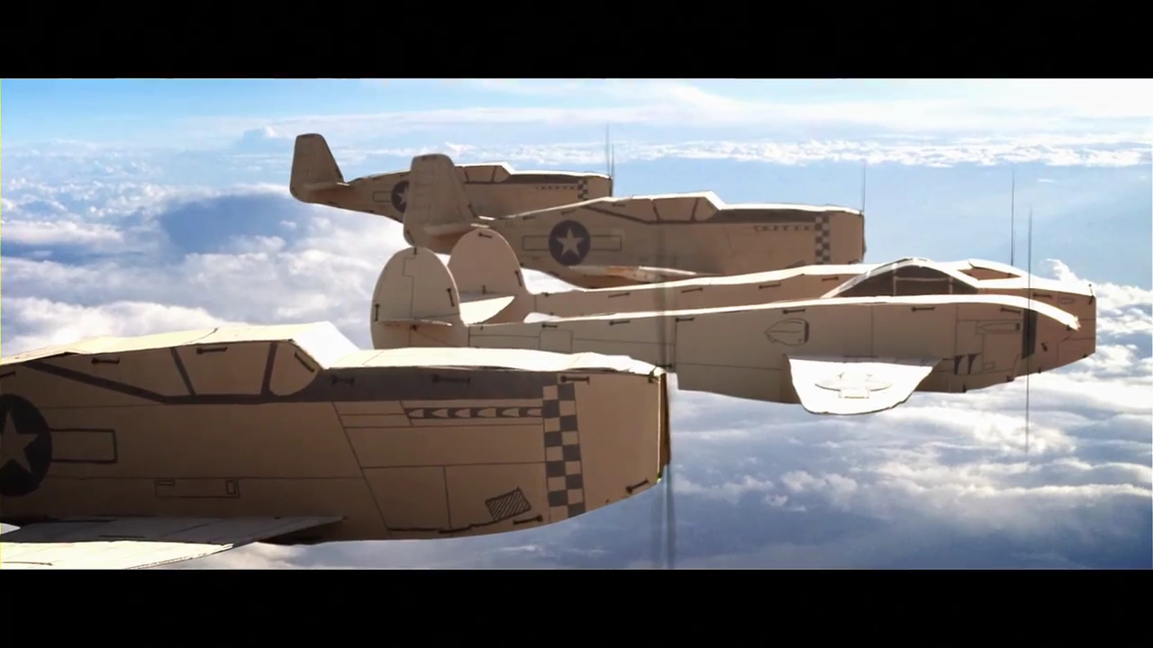 ボール紙の戦闘機がリアルに空中戦を展開する動画 男たちのハートが熱い 満艦飾 ボール紙の戦闘機がリアルに空中戦を展開する動画 男たちのハートが熱い 満艦飾