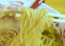 とんこつしょうゆラーメン2