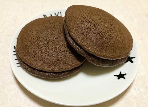 チョコチップとチョコホイップのベルギーチョコパンケーキ セブンイレブン のレビュー チョコチップのカリカリ食感が小気味いい 19860707 Powered By ライブドアブログ チョコチップとチョコホイップのベルギーチョコパンケーキ セブンイレブン のレビュー チョコチップのカリカリ食感が小気味いい 19860707 Powered By ライブドアブログ