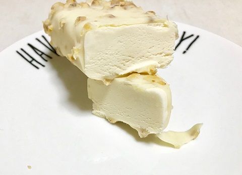 ４