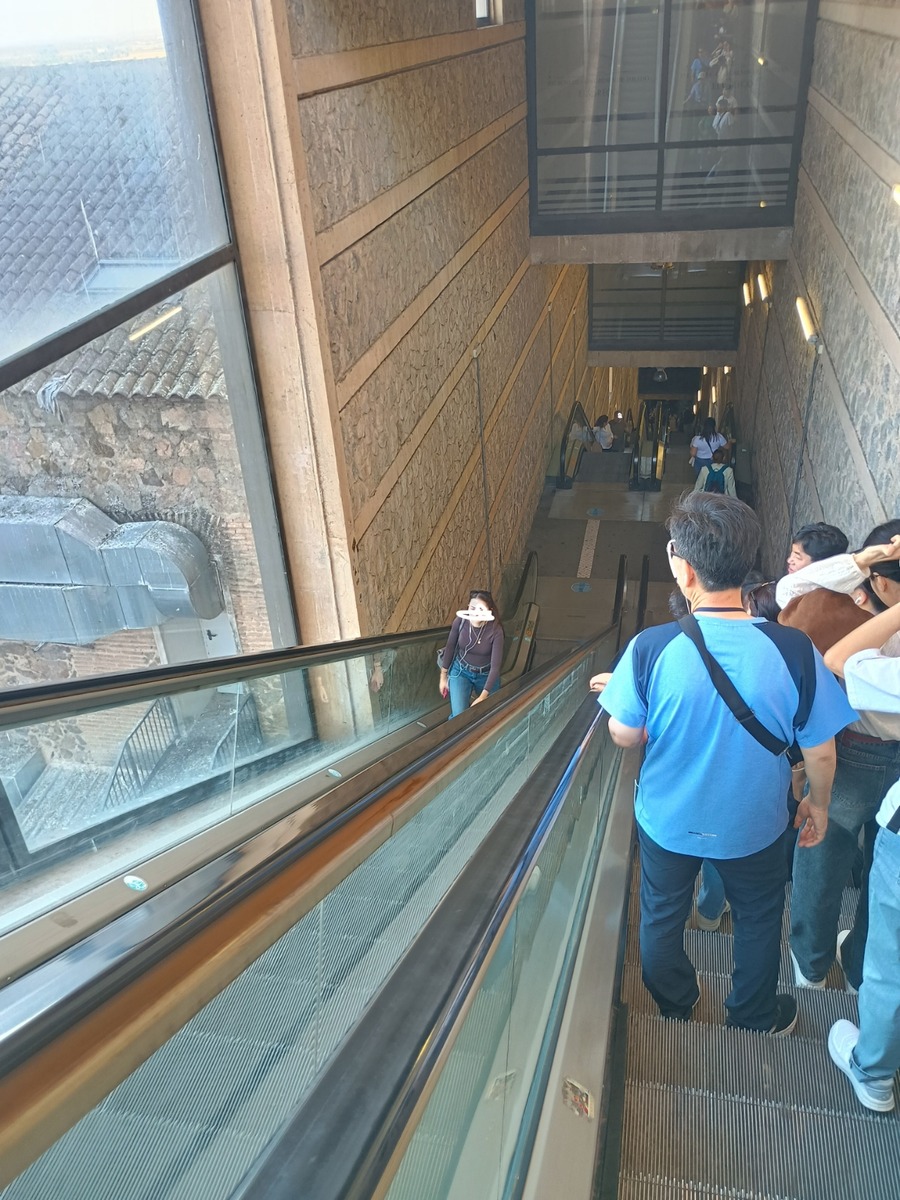 IMG_20251009_142308278_HDR~2