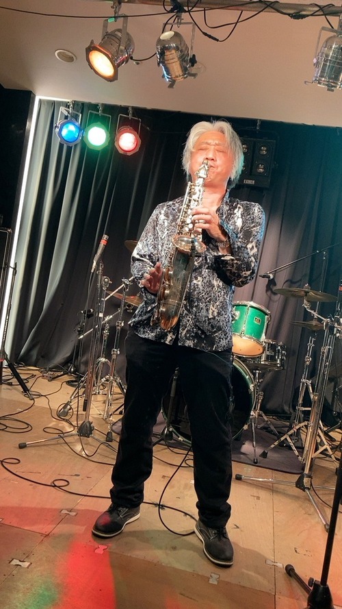 BB68D0DB-2B06-429A-8701-C19C5405E913