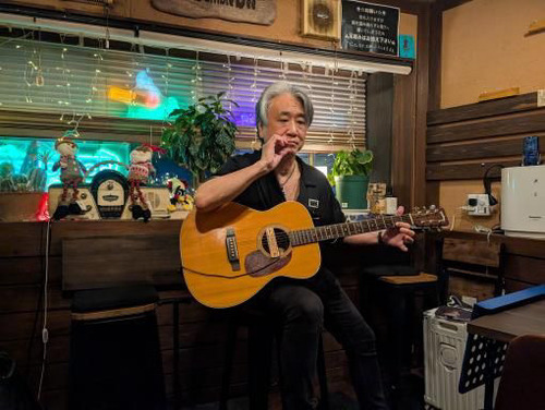 90431236-1B75-4BA7-8D0C-262AD9D37910