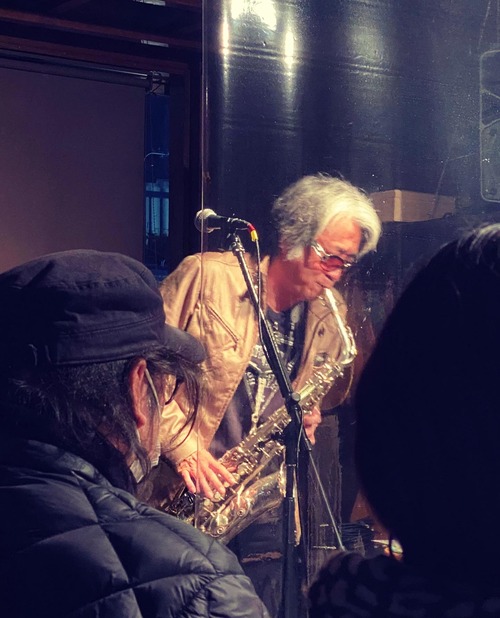 3C317AAA-0114-4075-A7F2-B9DBAA4736FA