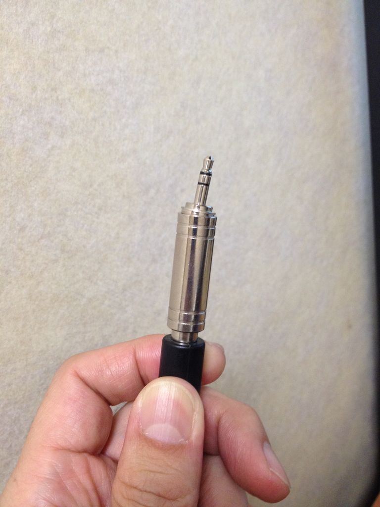 ジャックが曲がって中身が見えた 汗 Manqのブログ ジャックが曲がって中身が見えた 汗 Manqのブログ