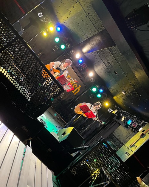 33198824-6A2F-49A4-9EC5-6AAE1F535CDC