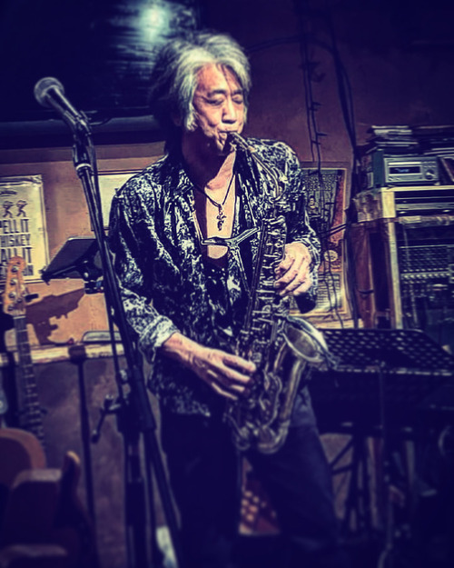 276241E1-30F3-4906-A451-29FAB1B81115