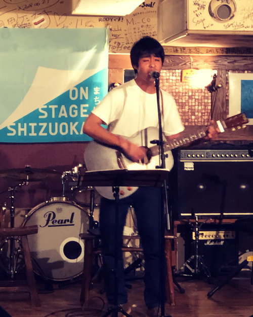 B83F7310-BA11-48DA-B5CC-735FAF9D8E89