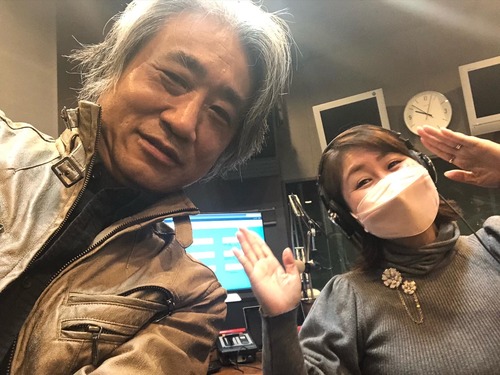 99140893-7444-4FA3-89E8-4525E8FA96AB