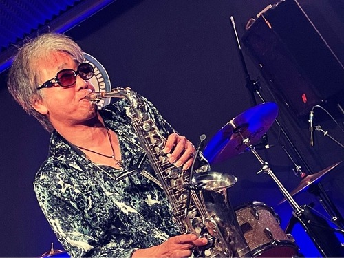 D8EAE0EE-89AB-4AC2-8F1D-CE42DB8317D0