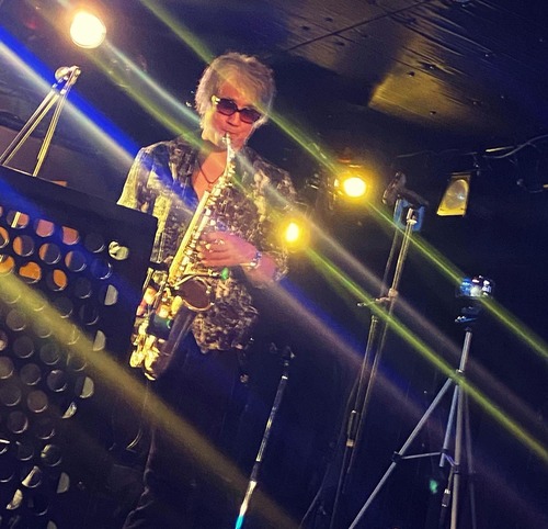 040E1B32-335F-4858-9682-587703A2FD42