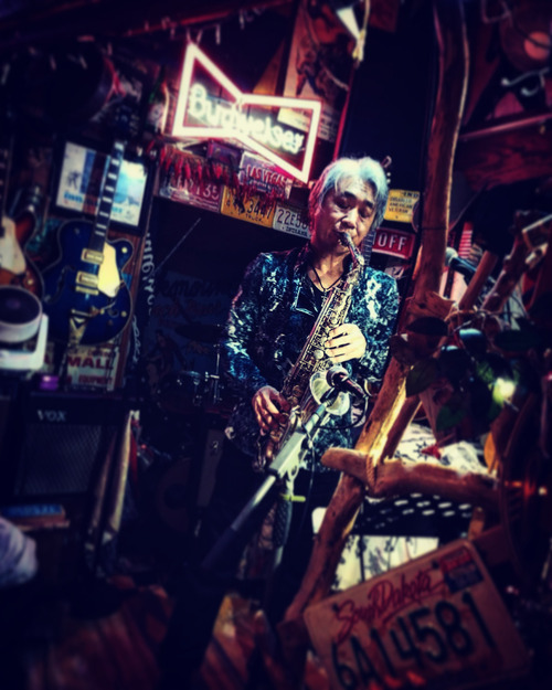 F3C8268C-533C-4A5E-BE21-944570BBB701